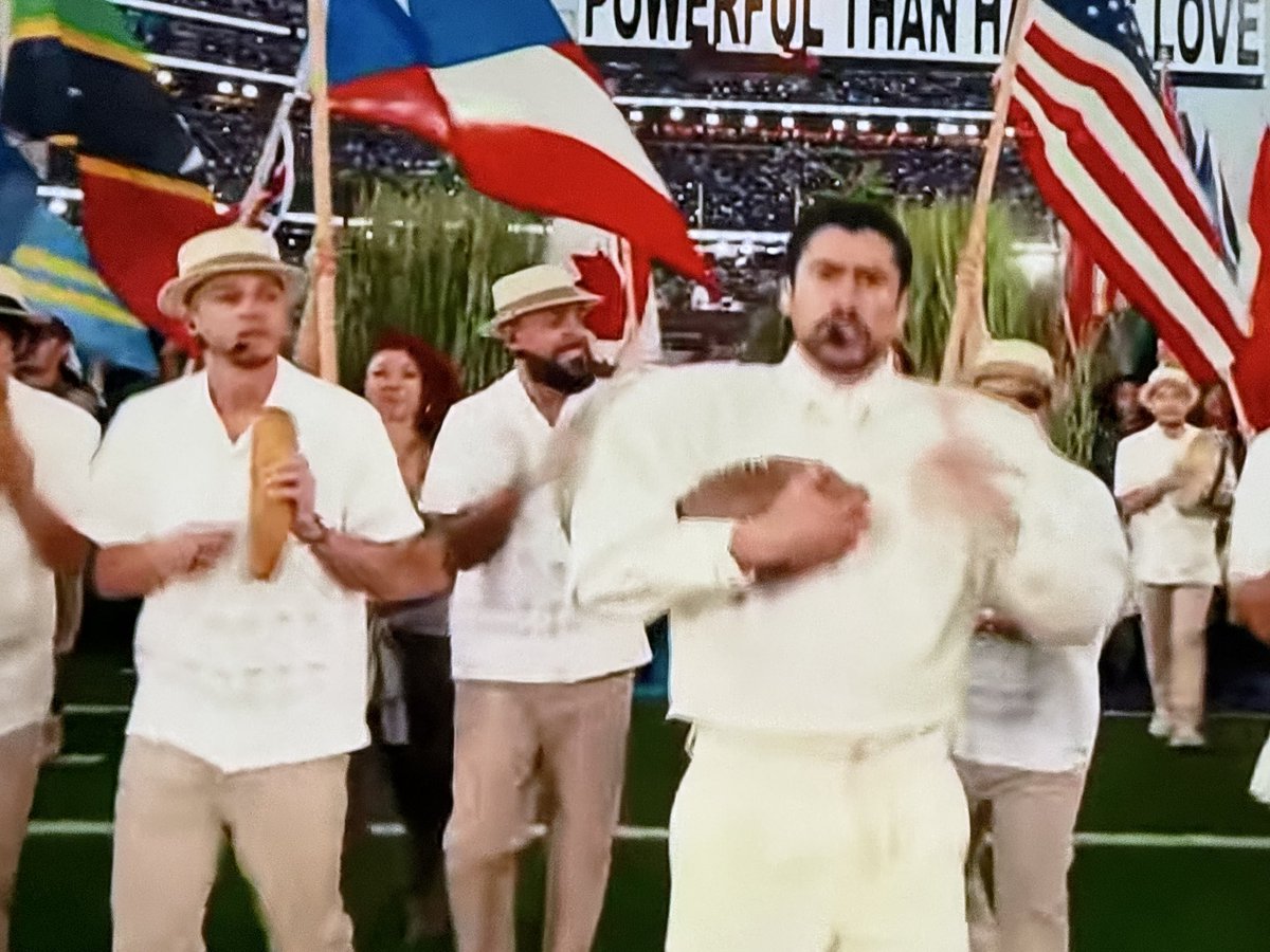 HIGHandTIGHT tweet media