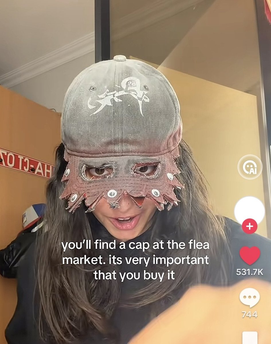 the type of shit yellowjackets wear