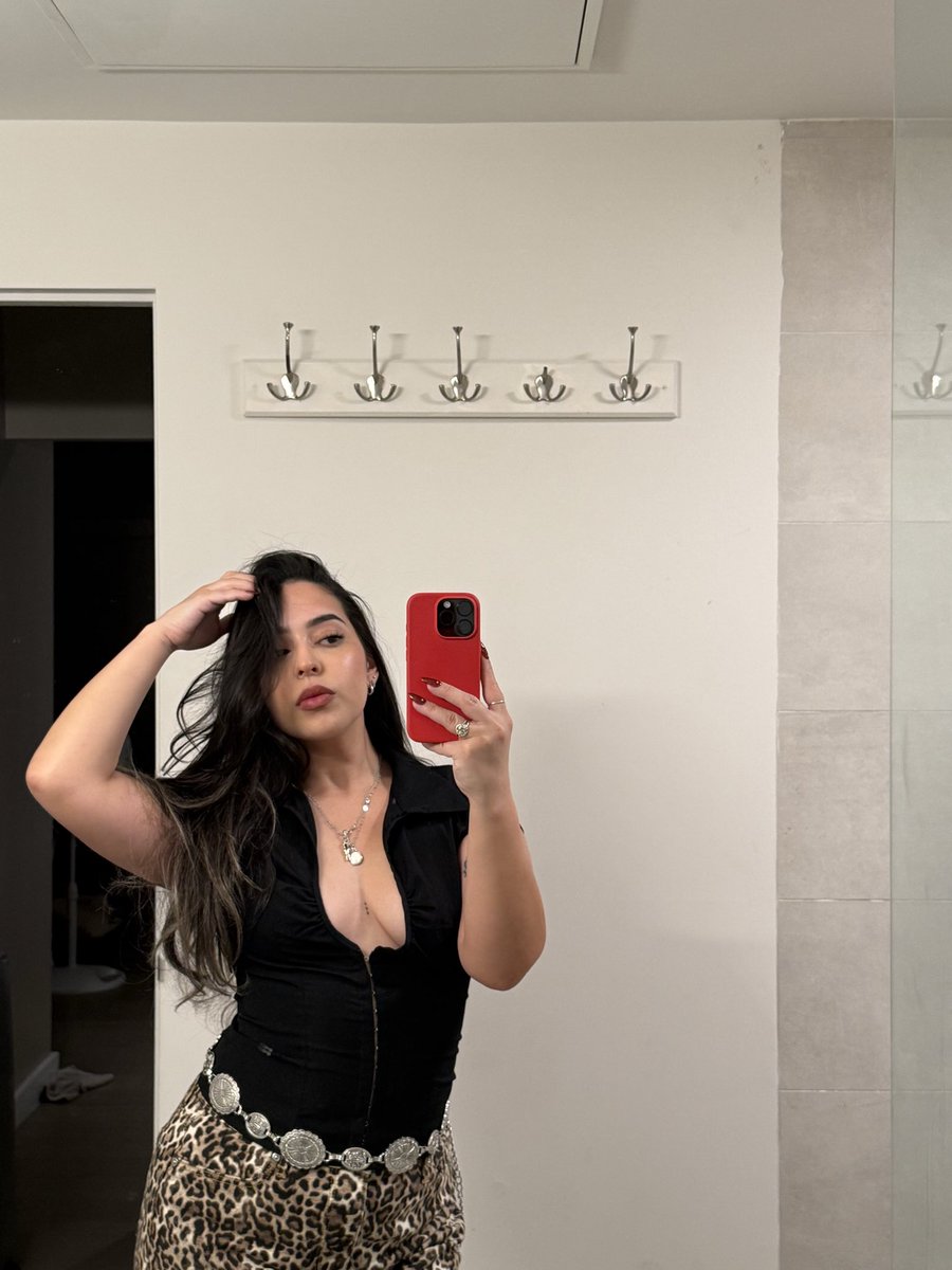 iBRIbitching (@jjfjhhhbri) on Twitter photo 