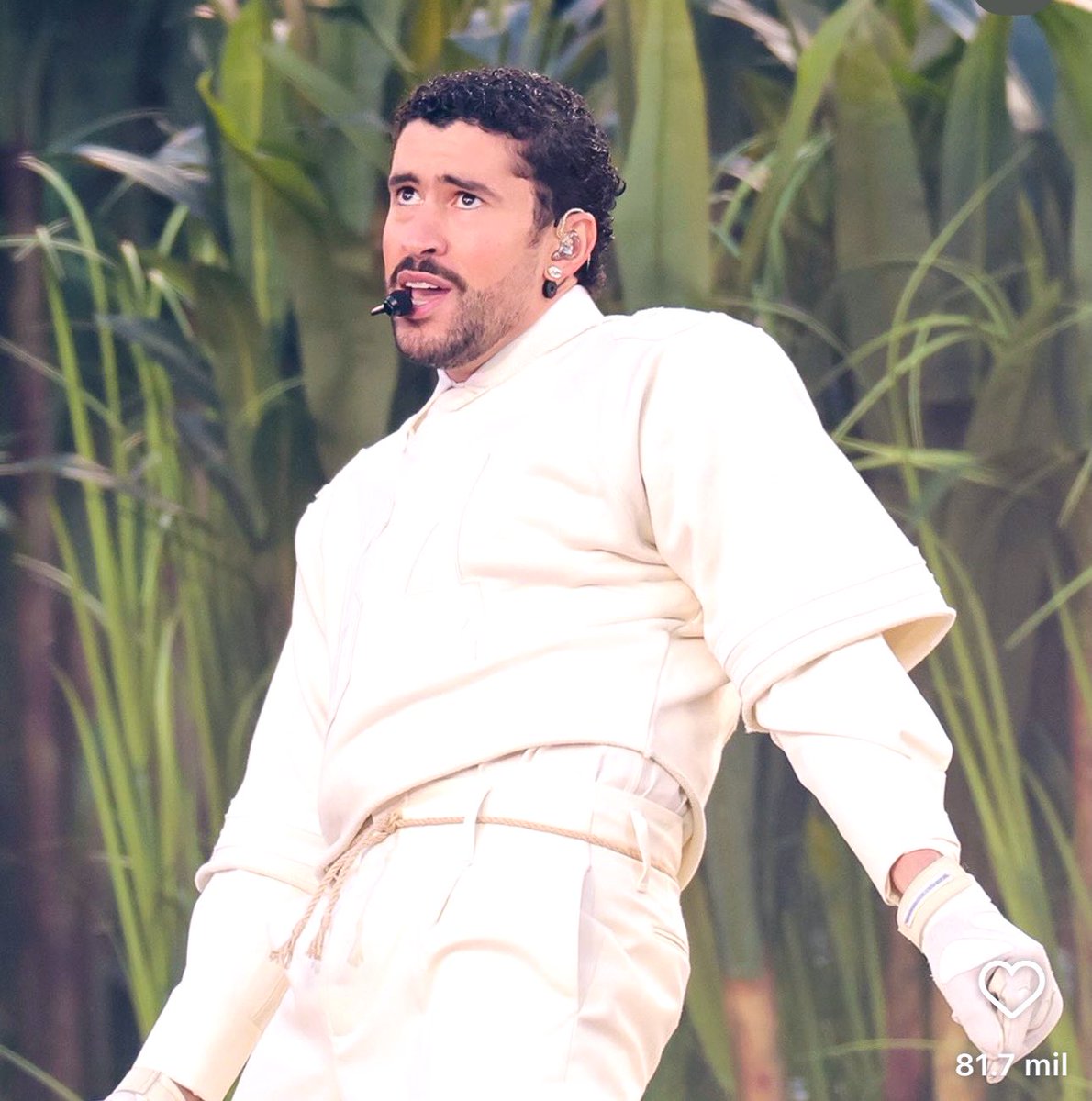 joserra_espn's tweet image. Bad Bunny convirtió el medio tiempo del Super Bowl en una fiesta con alma, identidad, energía, emoción y orgullo latino en el escenario más visto del planeta.