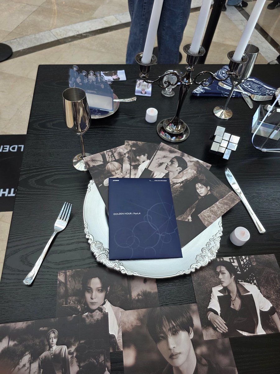 The most poorly stocked poorly ran event.

#에이티즈 #GOLDENHOUR #GOLDENHOUR_Part4 #GOLDENHOUR_Part4_POPUP #사운드웨이브