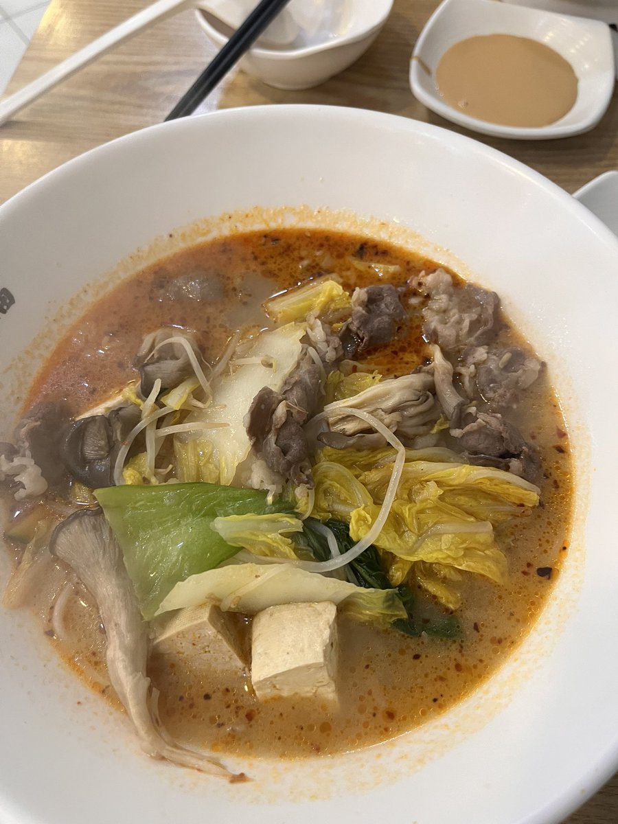 tangle_zip's tweet image. 어제저녁 마라탕 꿔바로우