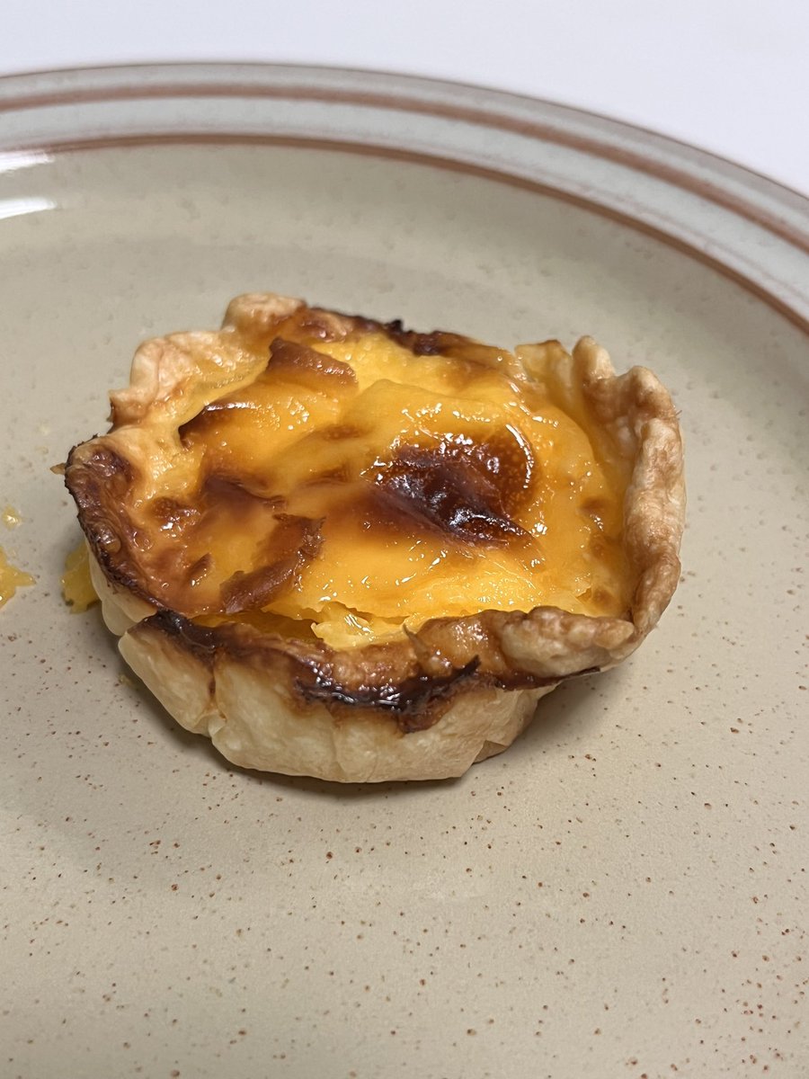 tangle_zip's tweet image. 밤티 에그타르트를 만들엇어요