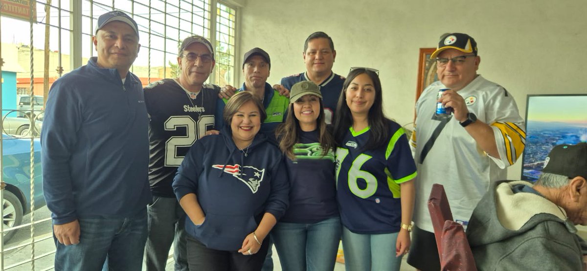 ddario78's tweet photo. Saludos desde Saltillo #SBInolvidable por el 5 https://t.co/THdb447BVQ