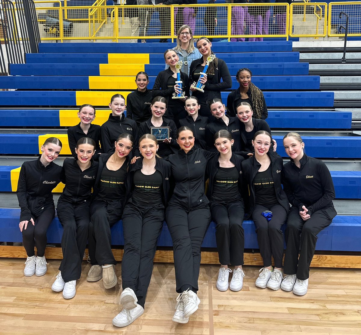 Meadow Glen Middle tweet media