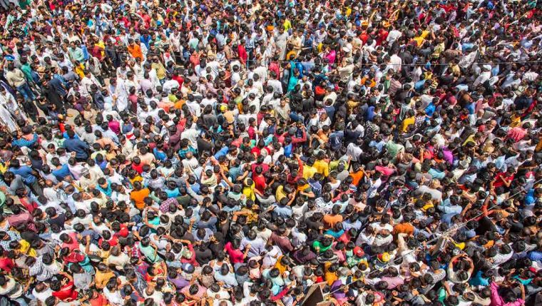 TheWeekLive's tweet photo. The great Indian shake-up: Is India ready for political storm of Census 2027?

Census 2027 is poised to initiate a series of major political  reforms, including caste enumeration, delimitation, and women's  reservation

By @pratulsharmaa 

Read: https://t.co/Kay91r1Lr2

#Census2027 #IndianPolitics #PoliticalReforms #DelimitationDebate