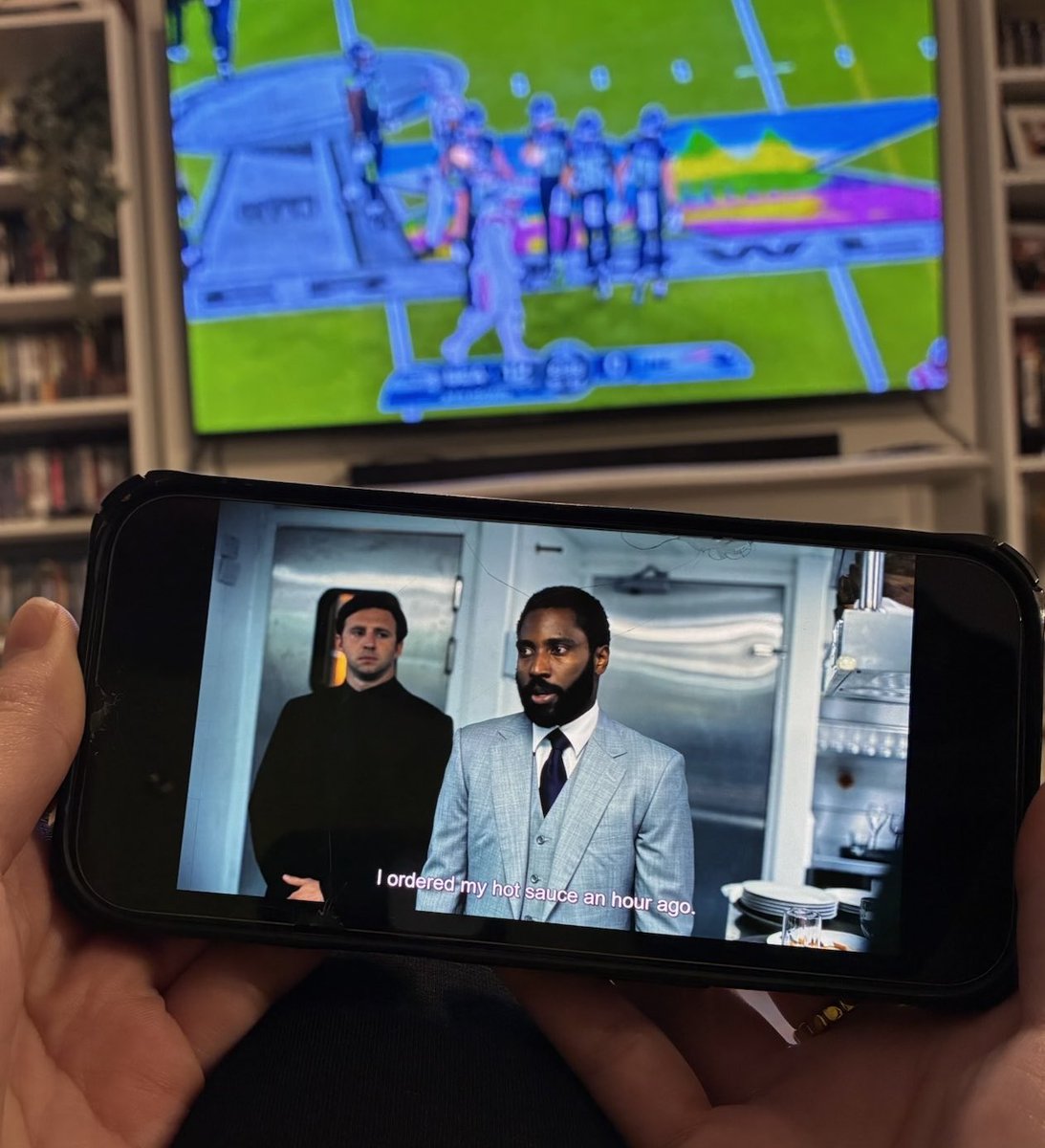 When did The Protagonist order his hot sauce? tweet media