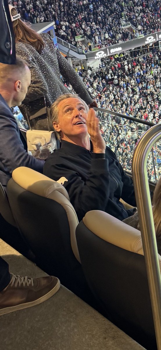 Corey R. Lewandowski tweet media