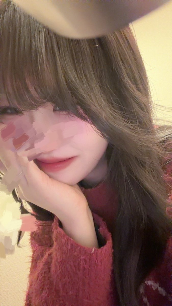 MB_kei1's tweet photo. 本日19時～3時まで出勤しています໒꒱

ロングヘア好評で嬉しい😌 https://t.co/Wept1yspMQ