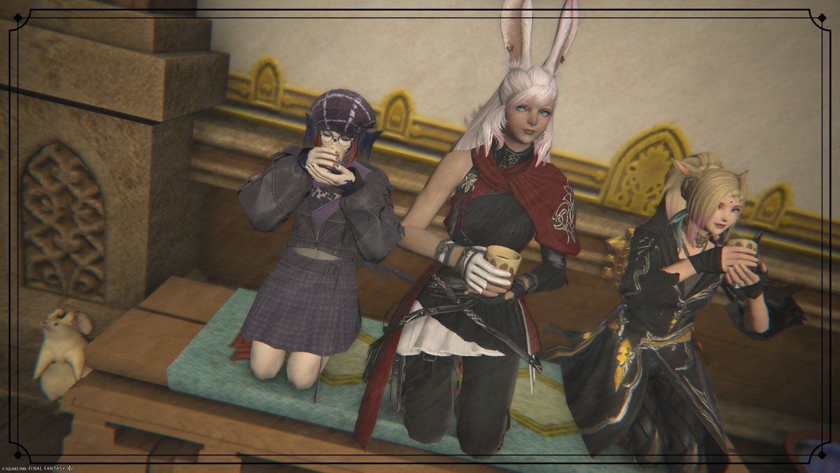 Lunar_Aria_'s tweet photo. Totally didn't sit on a bench for 2 hours watching a new FC member run out multiple times to get furniture for their private chambers.....
#FFXIV #AetherPullSavants #FFXIVCommunity https://t.co/q5vMDhFO2f