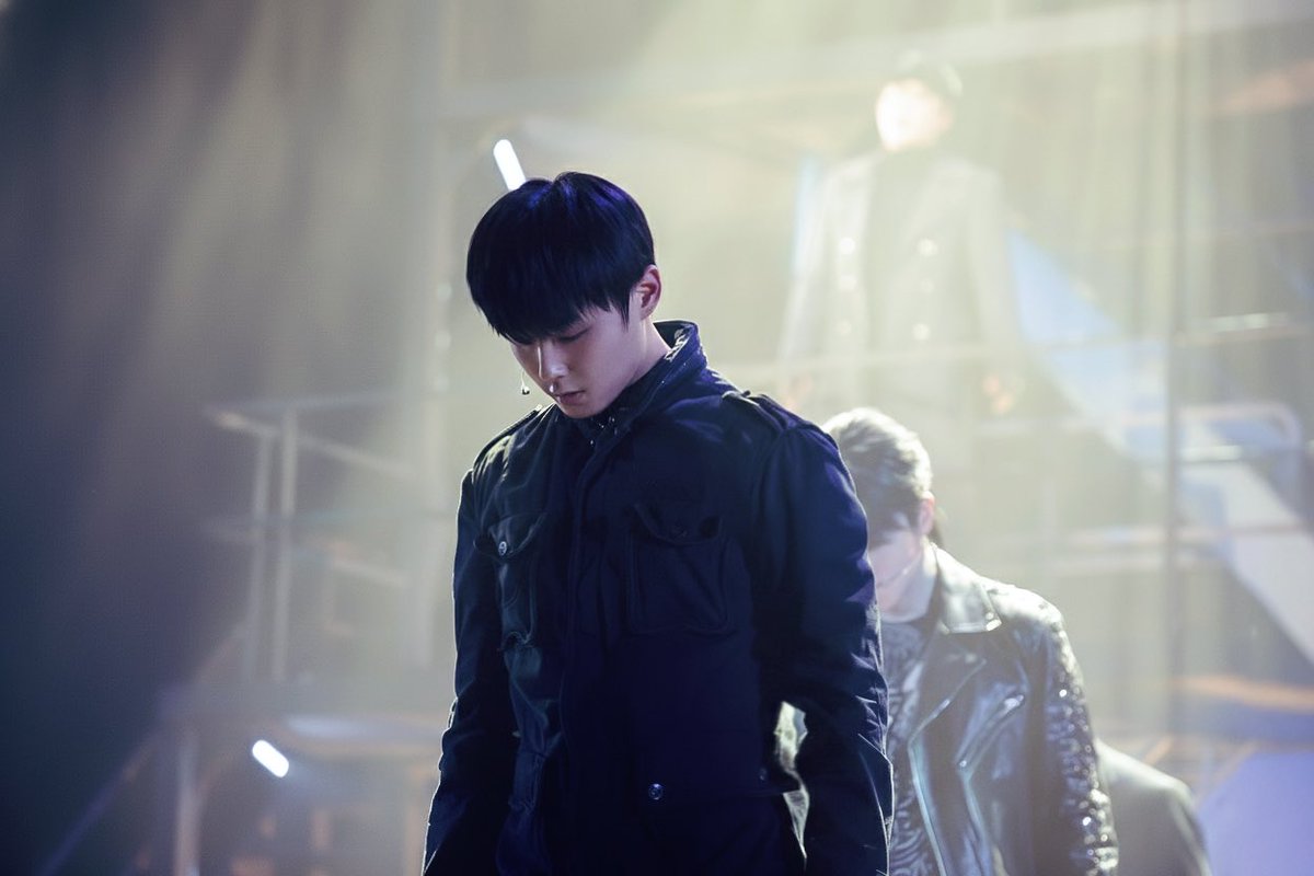 260208 은밀하게 위대하게 : THE LAST 커튼콜

민물에서 태어나 바다로 나가
역사와 전설이 되는 그날까지.

#전민규 #민규 #쩐해진 #은위더라스트