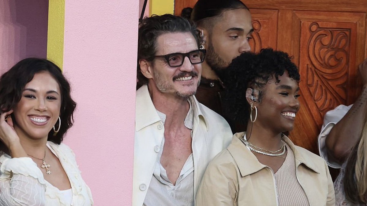 buffypascal's tweet image. if there’s one thing this man will do it’s display an obscene amount of chest