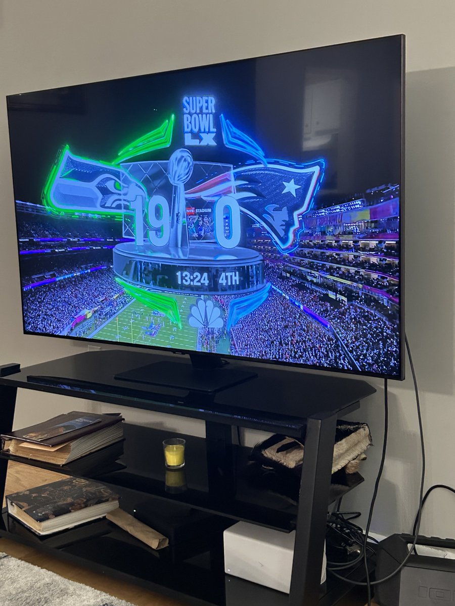 Sea Hawks all the way!
Way to go Sea Hawks!