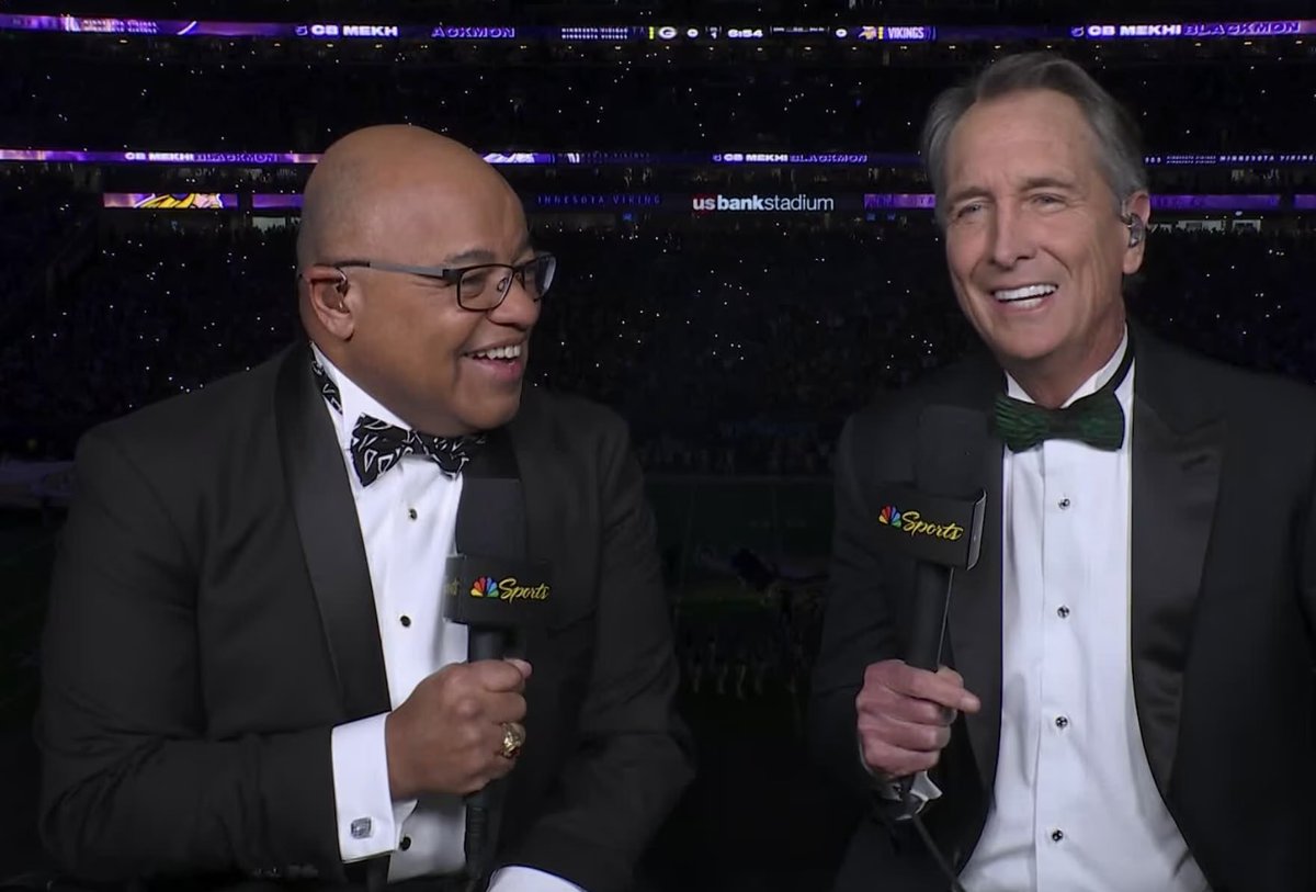 MLFootball's tweet photo. Grade Cris Collinsworth as an announcer: A to F https://t.co/LjCggXscjp
