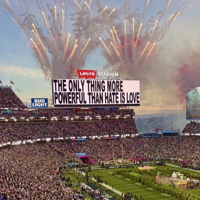 LakotaMan1's tweet image. I hope Trump saw this and choked on a fucking Big Mac. 🍔