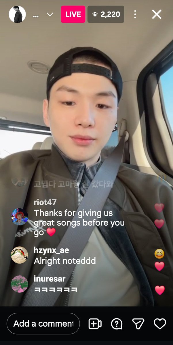 LucyMorquecho's tweet image. Was watching Superbowl,  then Daniel went live on IG, I said Hush Hush  keep your voices down.  Daniel is soooo cute, he said there will be content for Flowd while hes away,  and he is going alone because he is a MAN!!! #KANGDANIEL #Flowd #kpop