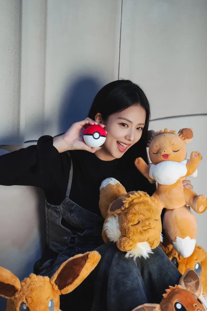 JISOO x Rolling Stone for Pokemon