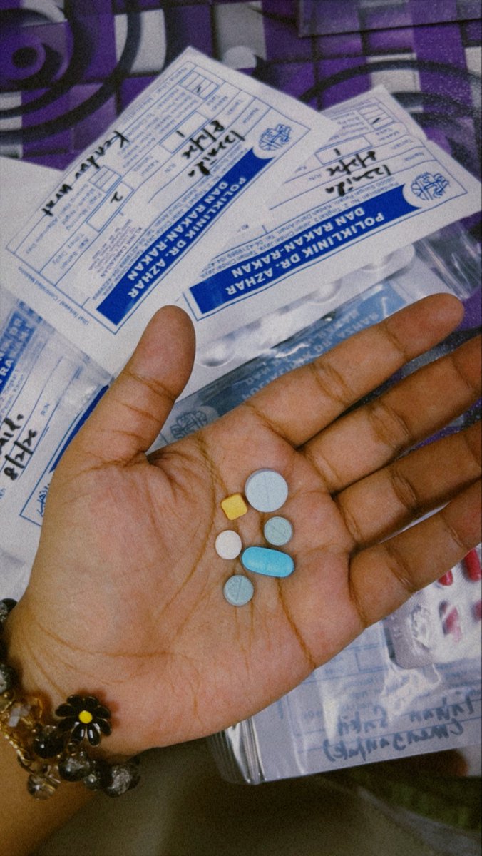 izzaidaibrahim's tweet photo. Get well soon myself 💊🩹 https://t.co/qe3FN7XVAK