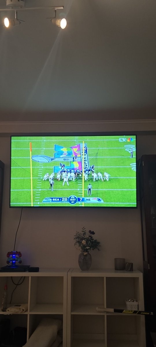#SuperBowlLX #Seahawks watching from sweden, it's 4 in the morning and we are celebrating