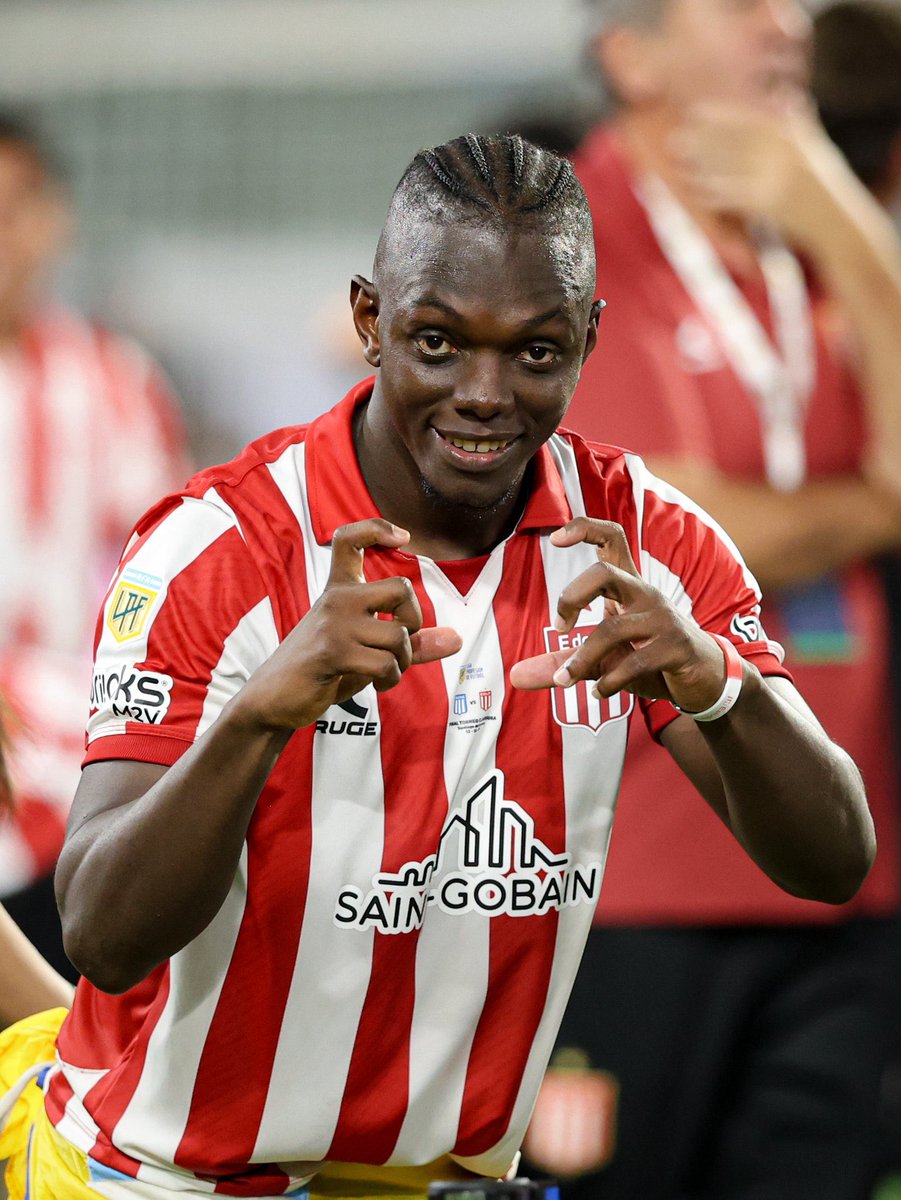 YaquesTomas's tweet image. #EDLP Acuerdo de palabra para que Edwuin Cetré se convierta en refuerzo de Boca 🔵🟡

La idea es que este lunes se resuelvan detalles y el martes se realice la revisión y firme su contrato por 4 años. El Pincha recibirá cerca de 3 millones netos por el 50%.