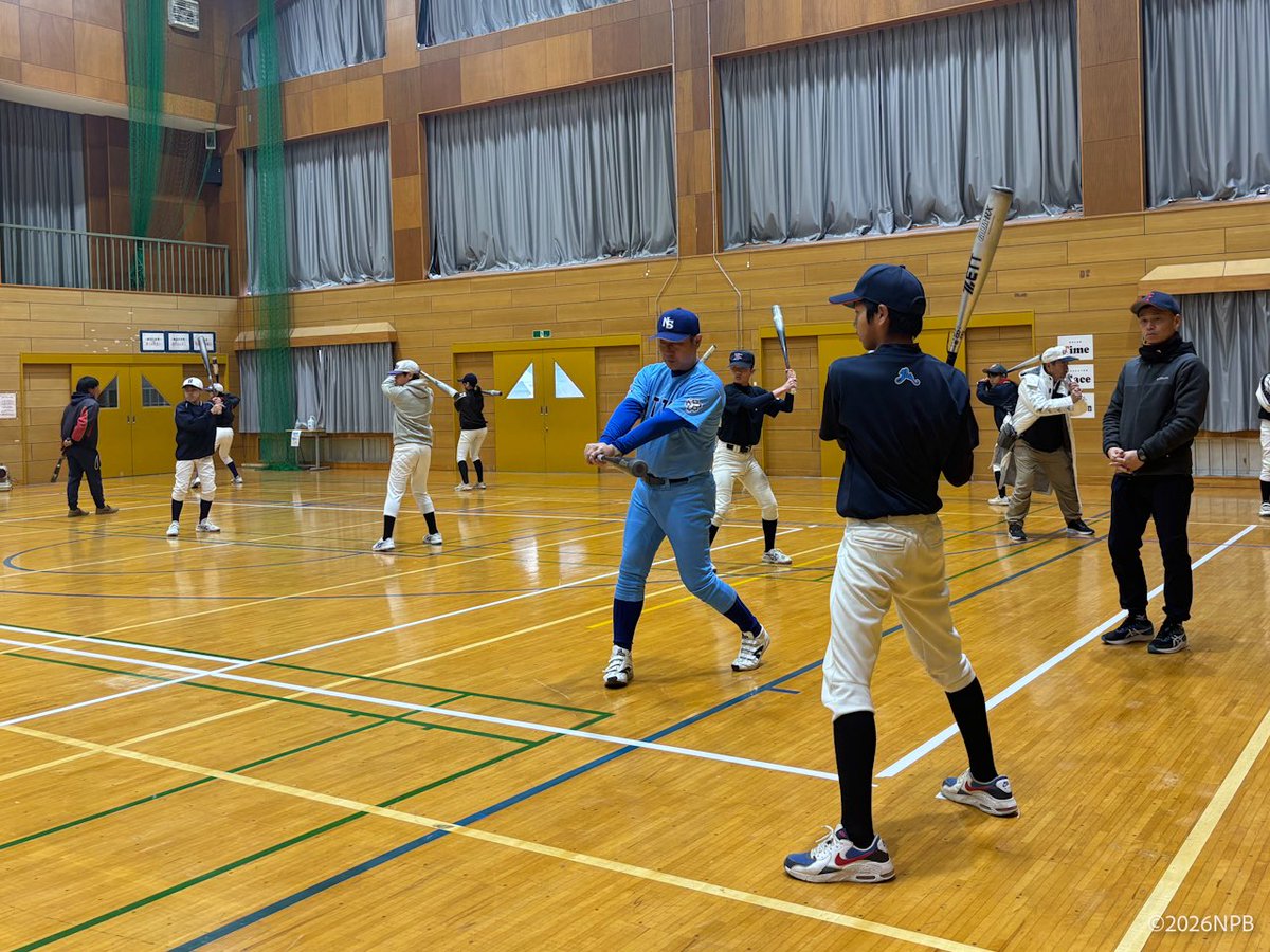 ꙳⸜中学野球クリニックin山梨県南部町⸝꙳

山梨県内峡南地域の中学野球部員を対象に
選手のレベルアップと指導者の指導力向上を目指す講習会を開催⚾️✨

元 #千葉ロッテマリーンズ
#武藤一邦 さん
#日本体育大学 硬式野球部
古城隆利 監督 が講師で参加しました💪🔥

#NPB #プロ野球 #野球振興