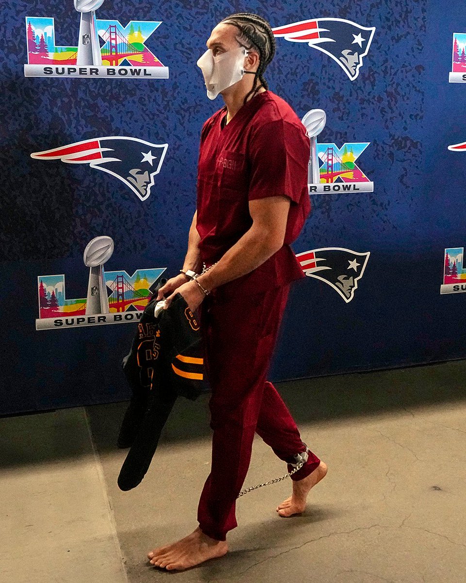 Game was over as soon as this dork showed up to the game like this