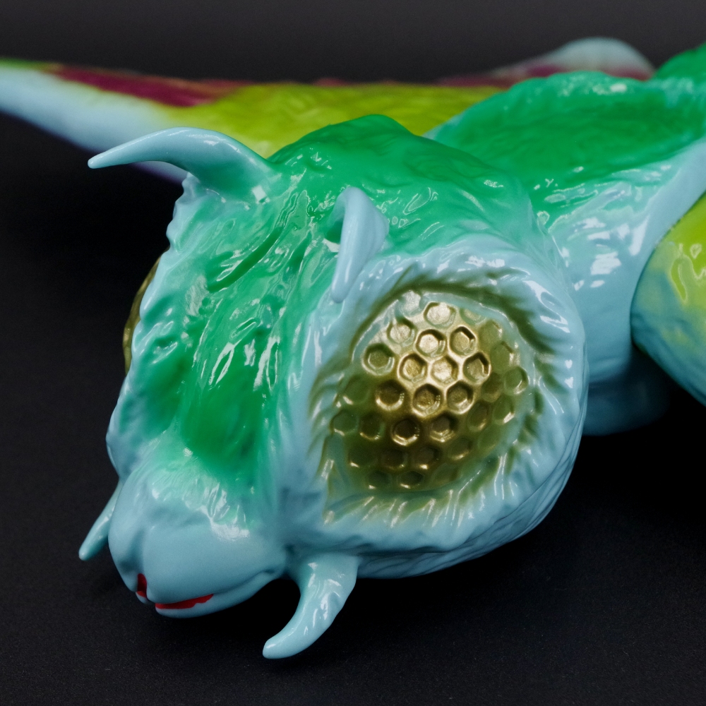 ソフビ情報】マルサンよりモスラ 450 ブルマァクオマージュ水色成型