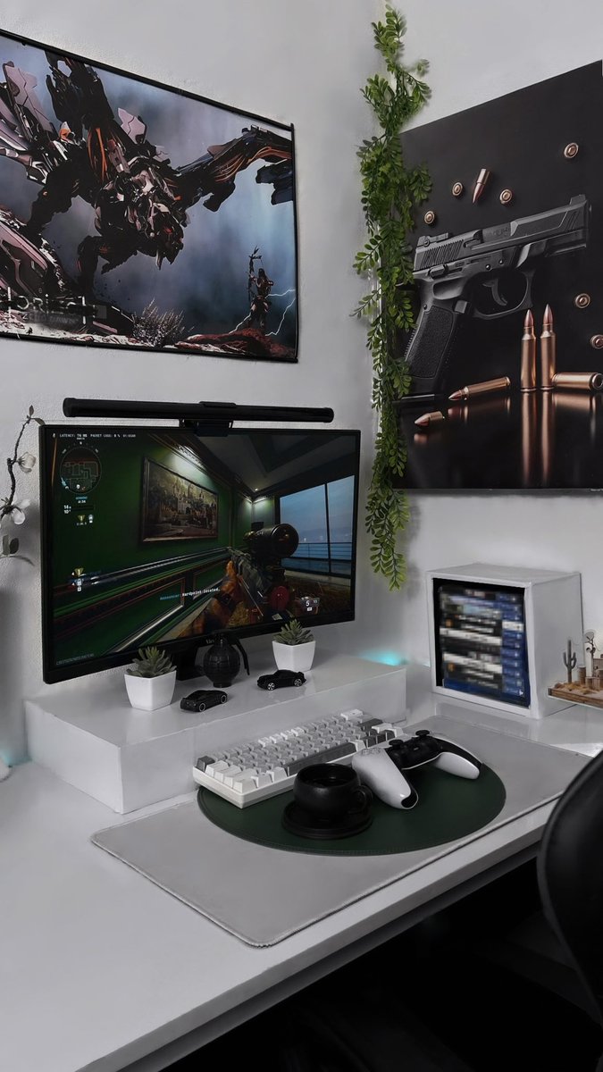 عائشه |Painter tweet media