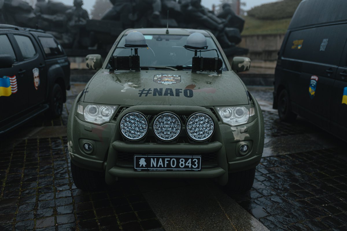 🛡️ This war is not complex: one side invaded, one side defends its home.

Together with <a href="/69thSB/">NAFO 69th Sniffing Brigade</a>, let’s get the defenders the truck they need to keep going 💪

▓░░░░░░░░░ 10% (€2,000/€20,500)

Every bit helps 🔗👇
Thank you for your precious support 🙏