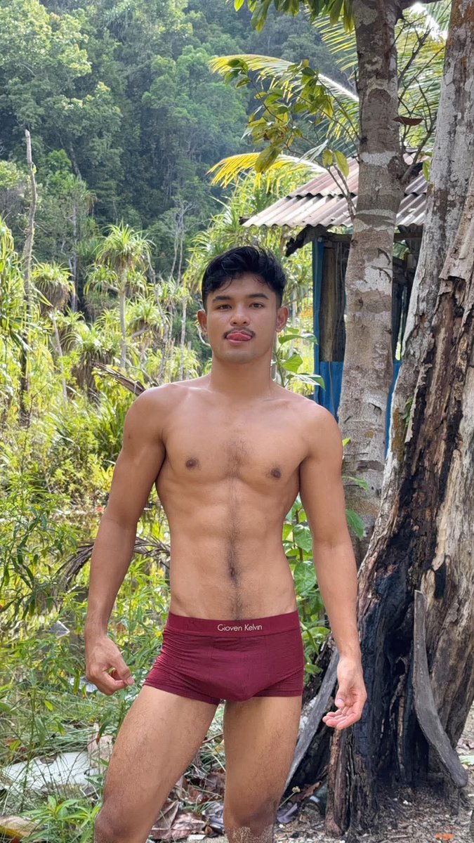 REZAFIKKK tweet media