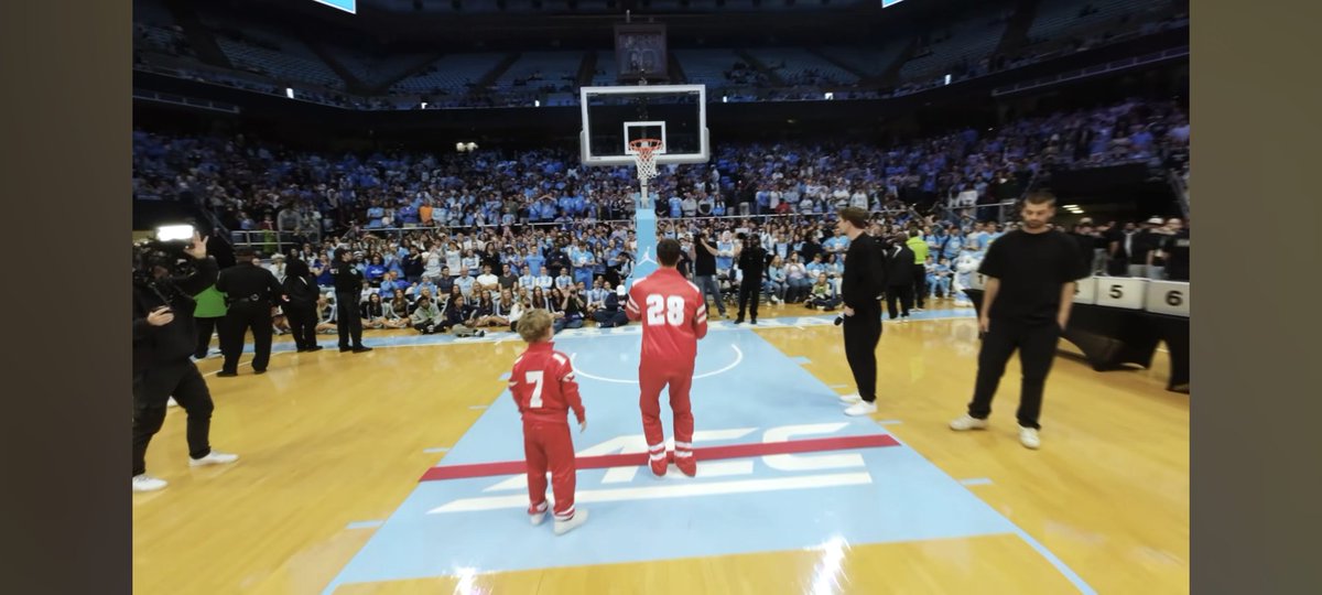 ricotiger's tweet photo. @MrBeast Like, I'd love to do the maths here on the diameter and weight of the ball scaled up, and then equivalent paces for the basket and elevation from scaled height difference. So unfair to subject the kid to that. The money should have been split by the winner in protest. https://t.co/ExEVw4o9dE