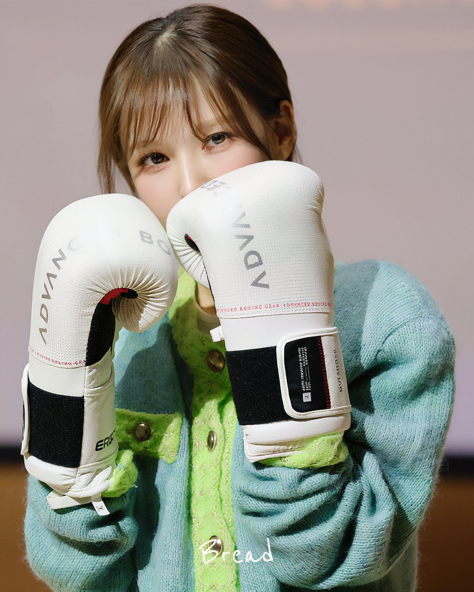 wendy_bread's tweet image. 20251127 WENDY Taipei 签售

boxing🥊

#WENDY #WENDY_WORLDTOUR