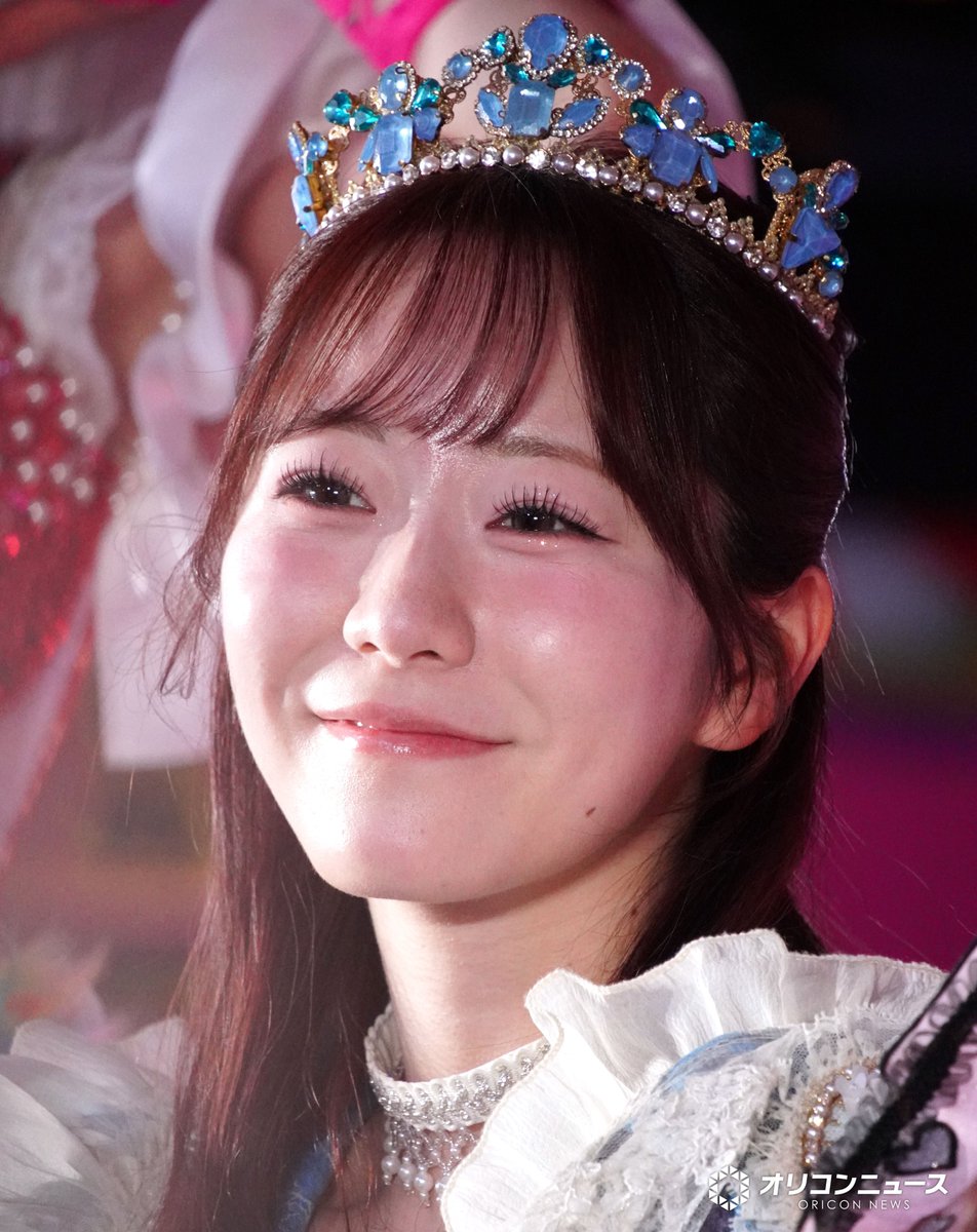 FRUITS ZIPPER真中まな カラフルなフードの食レポ挑戦 「東京ドーム