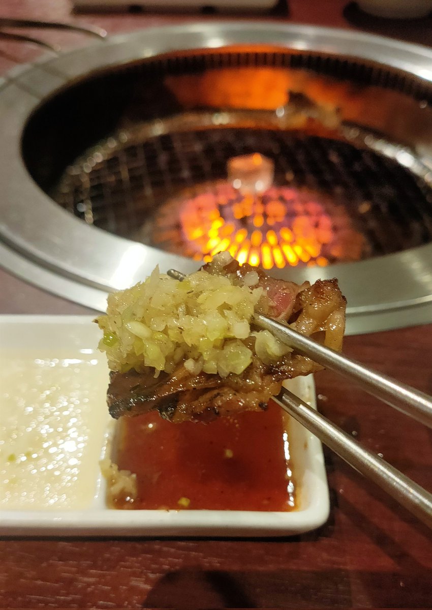 naototoon's tweet photo. 肉の日＼(^α^)／牛角安い https://t.co/uquZbuULnF