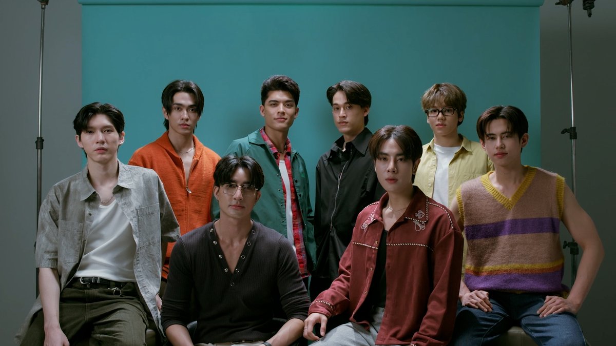 OLF_DreamOn's tweet image. [Thread] 
INTRODUCING :: ROMEO &amp;amp; ROMEO
CASTS AND STAGE CREW

#OnlyFriendsDreamOn
@Earth_Pirapat @wixxiws @Josswayar @gawincaskey @tnbau1 @besevboom @nutanonts_ @yacht_patsit