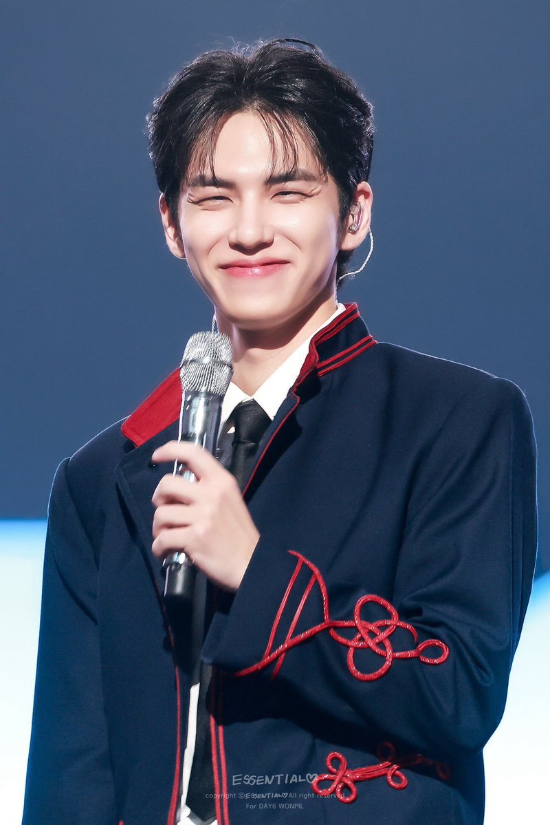 OMG THE CUTEST 😭😭😭😭😭😭😭