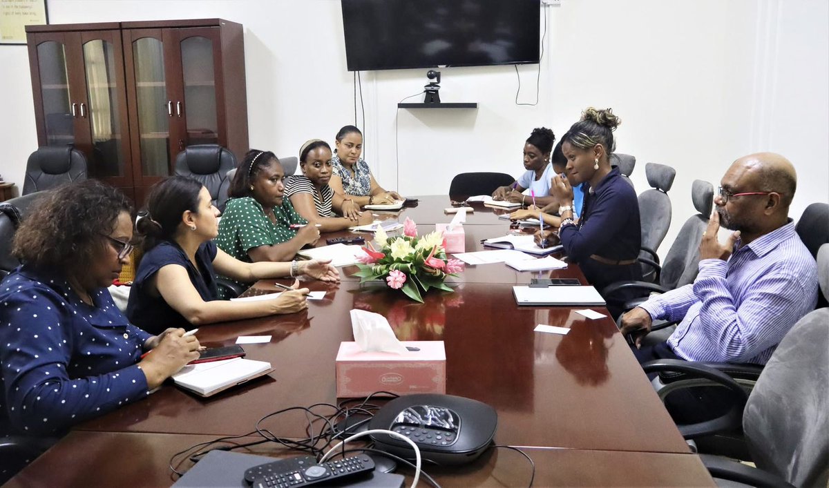 María Martínez tweet media