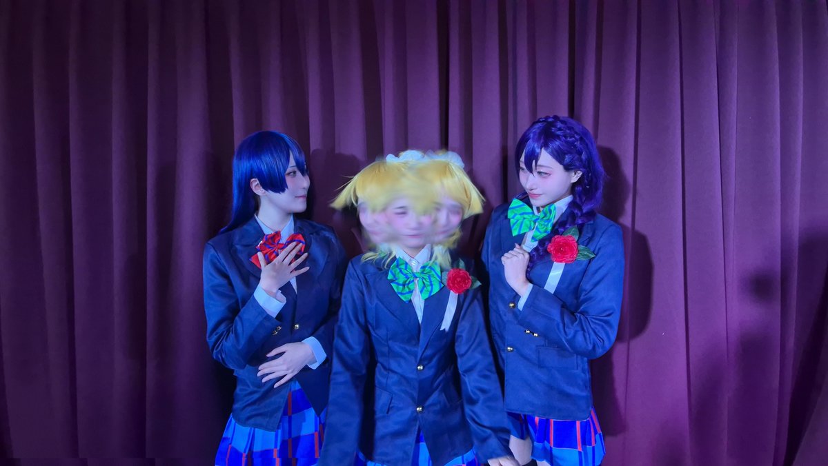 💙                   우미?                         노조미?                 💜 
                                   돗치스키?♡