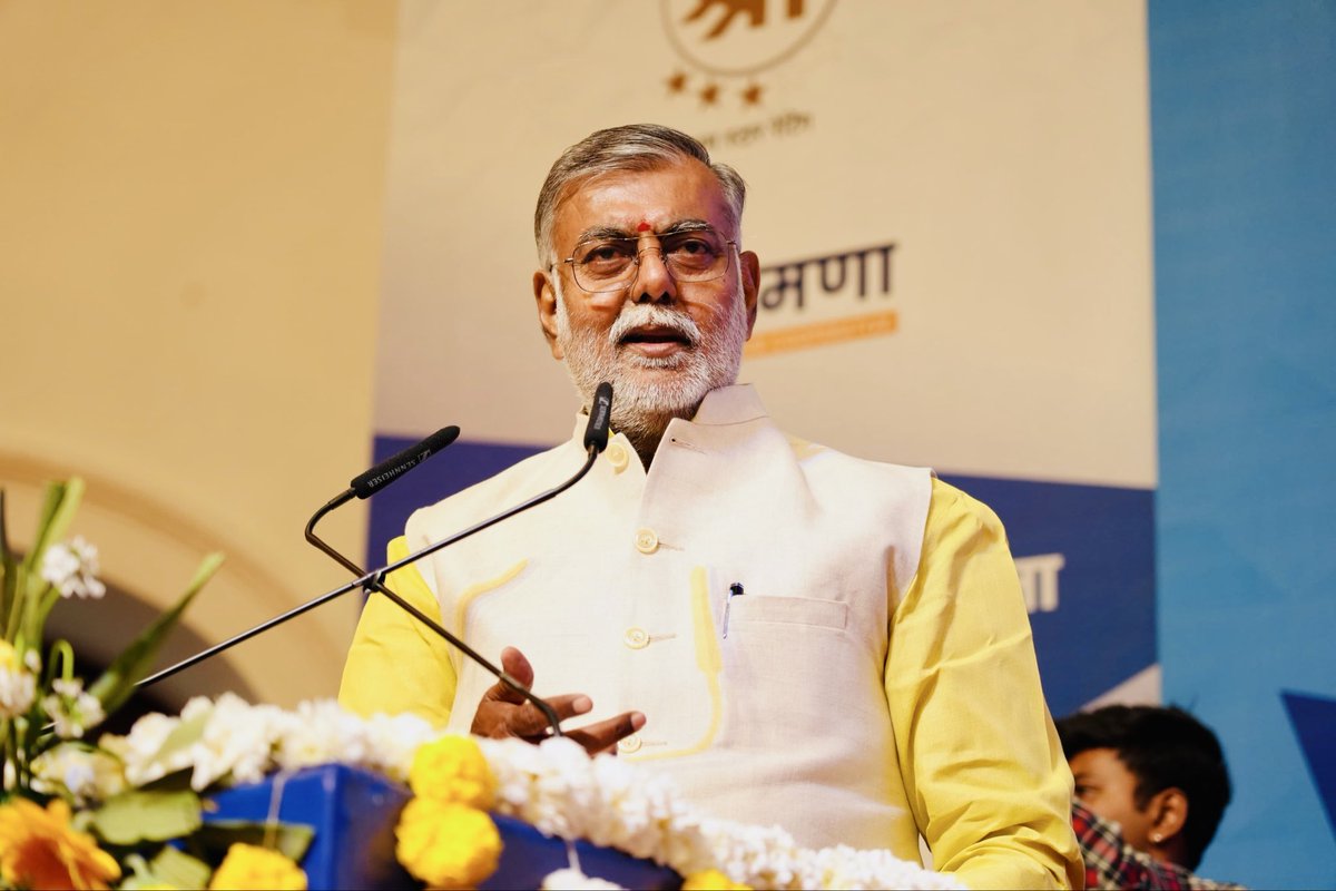 Prahlad Singh Patel ( वृक्ष से जल, जल से जीवन) tweet media