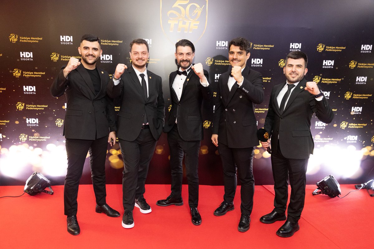 Gecesi gündüzüne bağlanan günler, büyük bir titizlikle planlanan program, 50 yılı gururla selamlama. Durmadan, yorulmadan çalışmaya devam! Nice 50’lere Türk hentbolu. 🧿 <a href="/Hentbol_Fed/">Türkiye Hentbol Federasyonu</a>