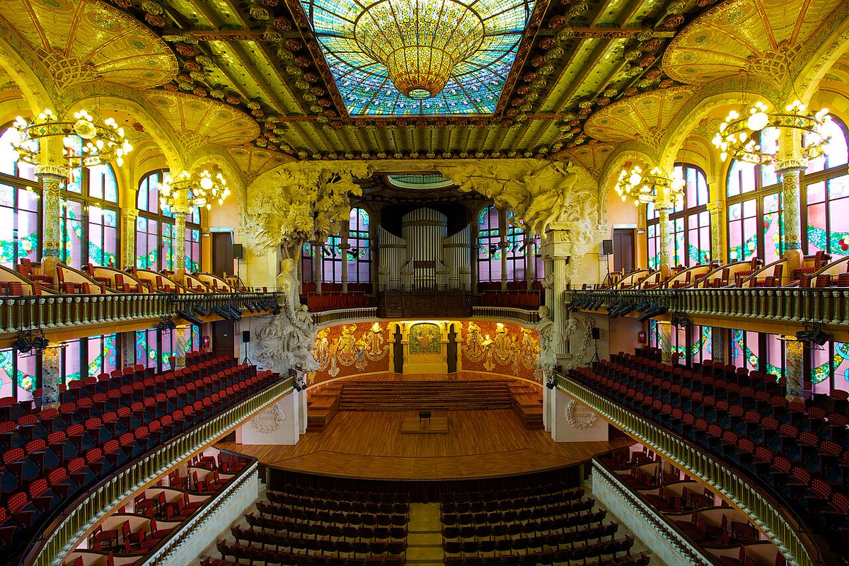 ElGatSaberut's tweet image. 🎼 El 9 de febrer del 1908, s'inaugurava el Palau de la Música Catalana, l'única sala de concerts del món que avui consta com a Patrimoni de la Humanitat per la UNESCO. 

El 31 de maig del 1904, l'Orfeó Català va aprovar en assemblea el projecte i el pressupost corresponent, i a…