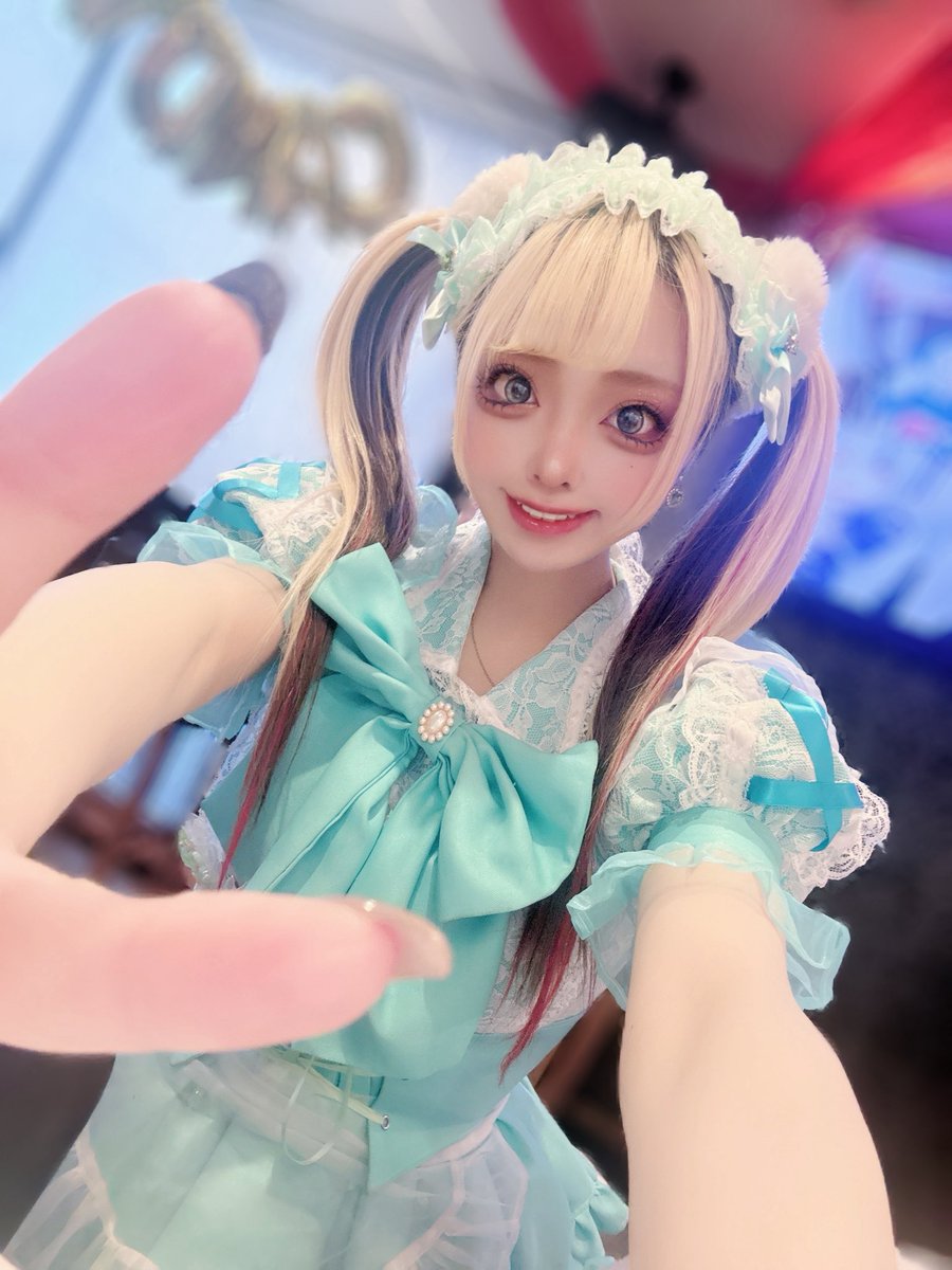 ✌・᷅ὢ・᷄ )✌💚