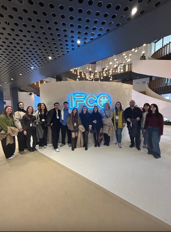 Ulus MYO Öğrencileri IFCO İstanbul Fashion Connection Fuarı’na Teknik Gezi Gerçekleştirdi.
ulusmyo.bartin.edu.tr/haberler/ulus-…