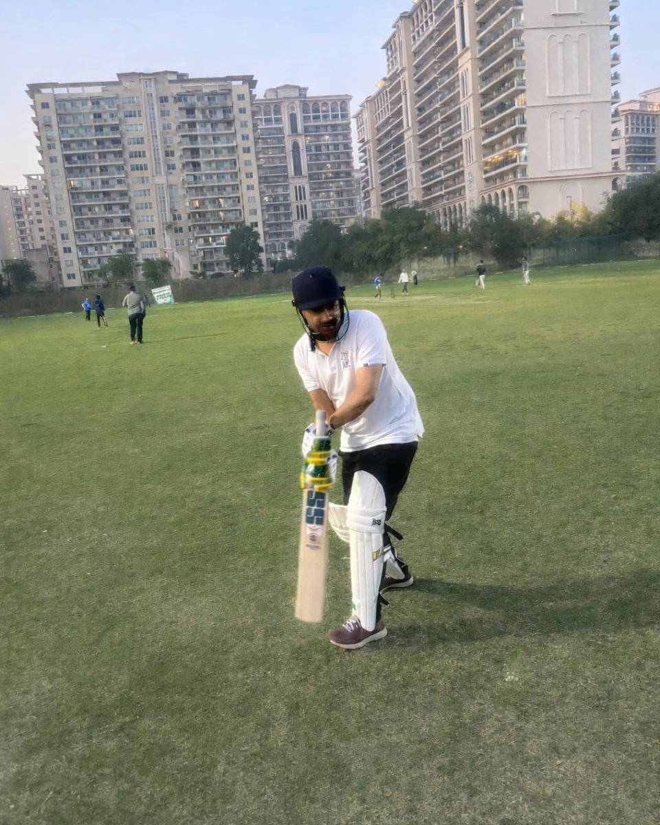 the91Api's tweet image. Fun Saturdays hit different when the team comes together on the cricket field. 

Same teamwork, same passion — just a different pitch.
Because at 91API, strong partnerships are built both at work and beyond.

#FunSaturday #Team91API #CricketVibes #TeamSpirit #PlayAsOne #91APILife