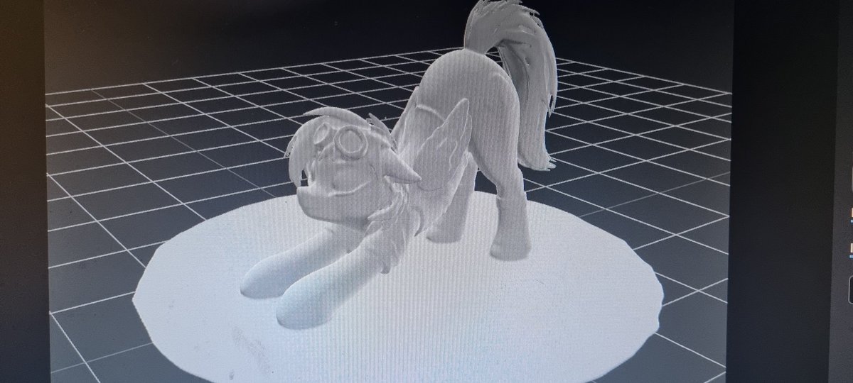 BronyCars's tweet photo. Mais c'est quoi la limite ?!

Après direction photogrammétrie ou il a fallut plusieurs réglages pour obtenir un résultat optimal pour tenter une impression. https://t.co/tuE1imaSyf