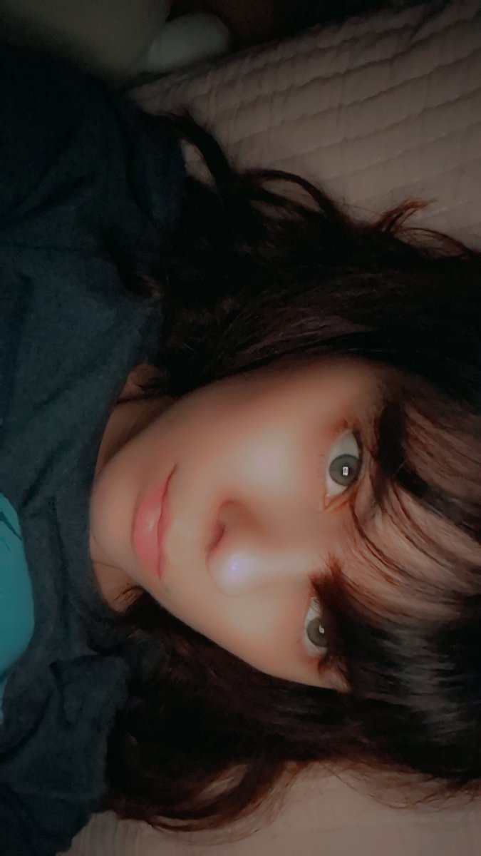 LeahAliya's tweet photo. Let me love you 💖 #wlw #bisexual https://t.co/gMgbRm3HFl