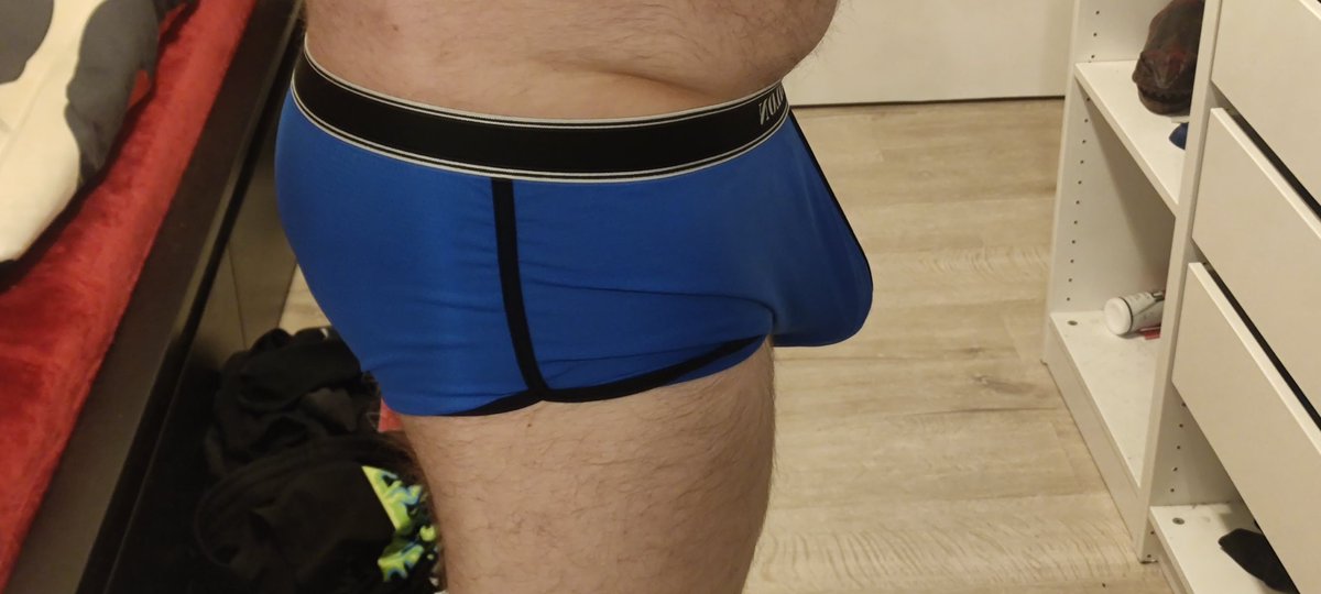 mitsoshy's tweet photo. Side bulge. Enjoy.
#gay #furry #NSFW #irlnudes #pupplayer https://t.co/SQwMNFCOln