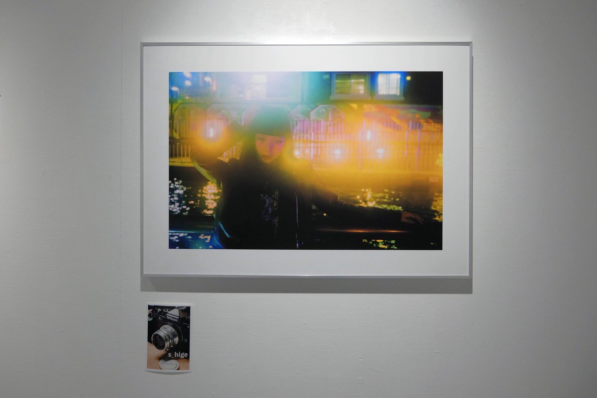 BEATS <a href="/beats_gallery/">BEATS</a> での「OLD NEW 10」で展示していただきました👇
beats-gallery.com/archives/xo_ev…

S_higeさん、私の写真を使ってくださりありがとうございました🙏🏻
ちなみに使用レンズは、キヤノンセレナー50mmF1.8だそうです☝️