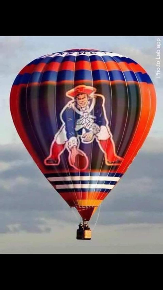 GrahamM67's tweet image. Look back to where the @Patriots were 1 yr ago &amp;amp; now. It may not have ended as we’d hoped but the future is bright #PatriotsNation. Young team &amp;amp; room to improve but we’re back. #Pats4Ever