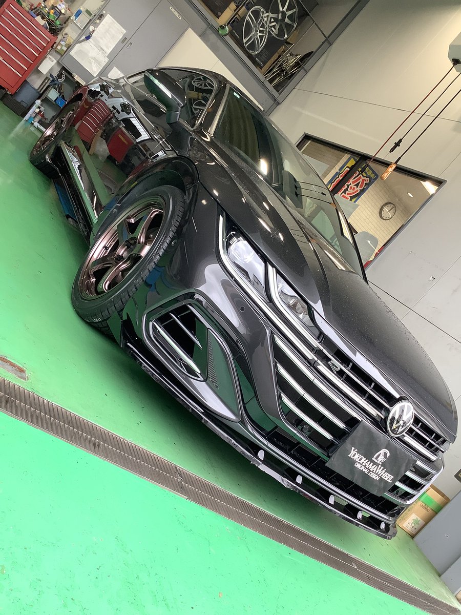 tgsakai9491's tweet photo. Volkswagen Arteon
(フォルクスワーゲン・アルテオン)のお客様です!
【ホイール】
ADVAN Racing GT Beyond (19 8.5J)
Racing Copper Bronze
の取付が完了しました!
この度はお買い上げありがとうございます!
#タイヤガーデン
#yokohamawheel
#advanracing #advangt https://t.co/cgfDxIwJAL